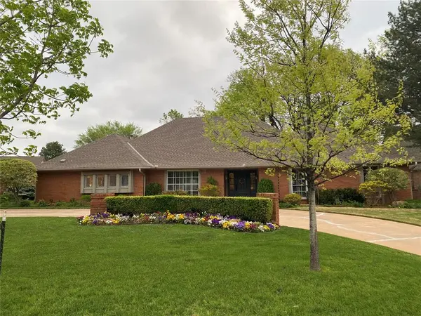 1237 Glenbrook DR, Oklahoma City, OK 73118