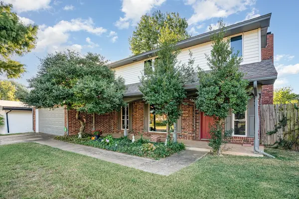 6636 Whitehall DR, Oklahoma City, OK 73132