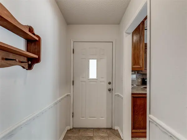 609 Mark DR, Del City, OK 73115