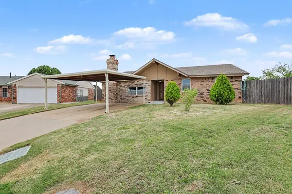 1033 SW 99th PL, Oklahoma City, OK 73139