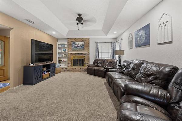 2001 NW 8th AVE, Ardmore, OK 73401