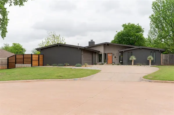 2704 NW 120th TER, Oklahoma City, OK 73120