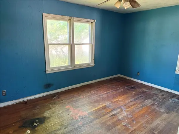 902 Iowa ST, Norman, OK 73069
