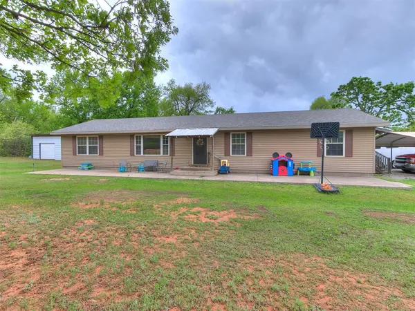 12517 Jerrad LN, Mcloud, OK 74851
