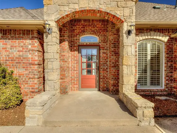 15717 Traditions BLVD, Edmond, OK 73013