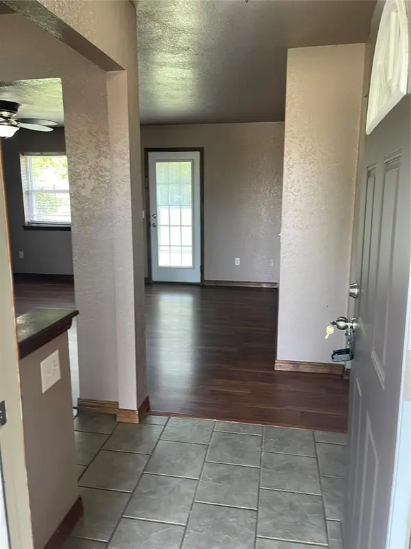 20 Echo LN, Harrah, OK 73045