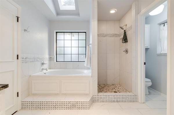 1627 Country Place RD, Oklahoma City, OK 73131