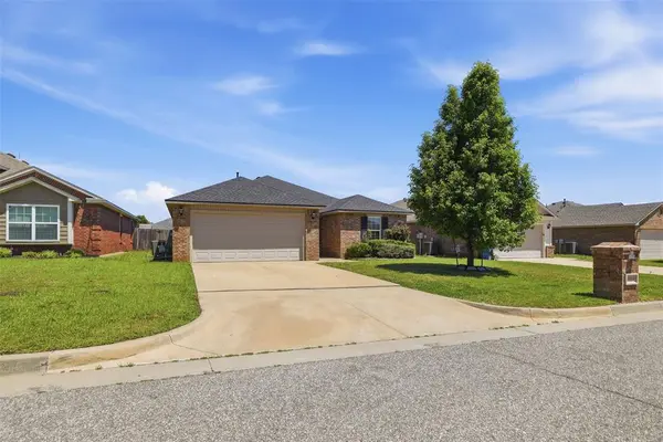 1860 Sussex ST, Newcastle, OK 73065