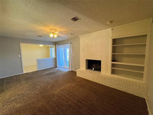 1004 Kimberly CT, Seminole, OK 74868