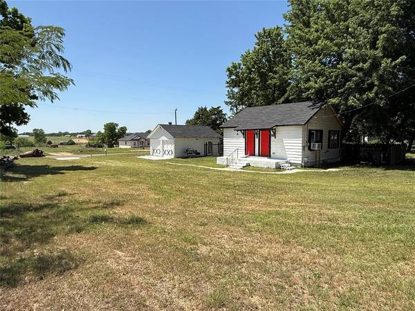 95 Cimarron RD, Crescent, OK 73028