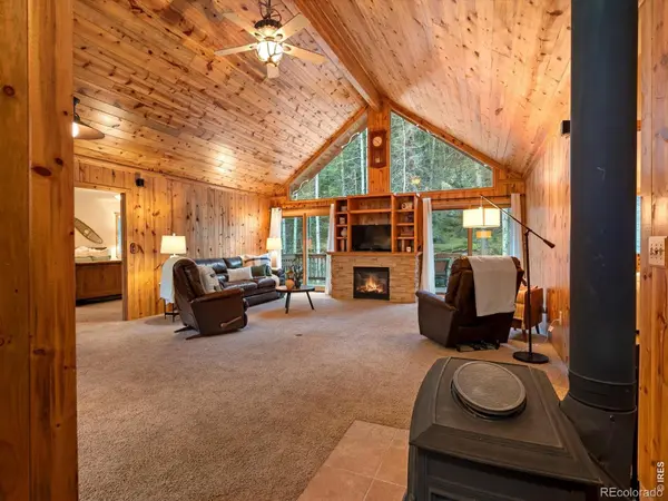 1035 Streamside DR, Drake, CO 80515