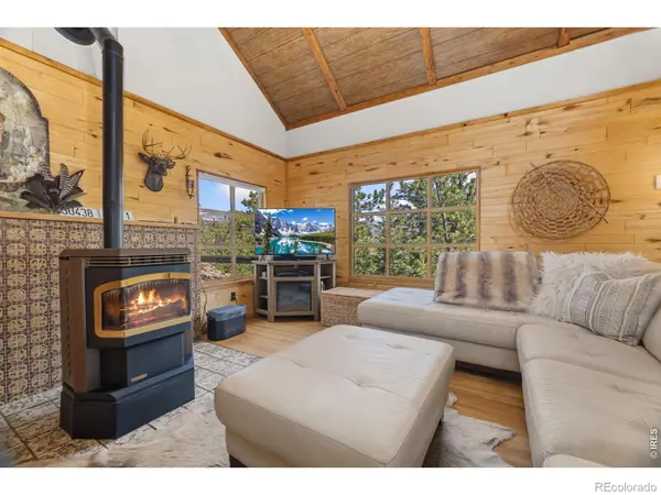 128 Elk RD, Lyons, CO 80540