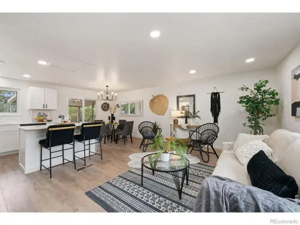 2433 Sunset DR, Longmont, CO 80501
