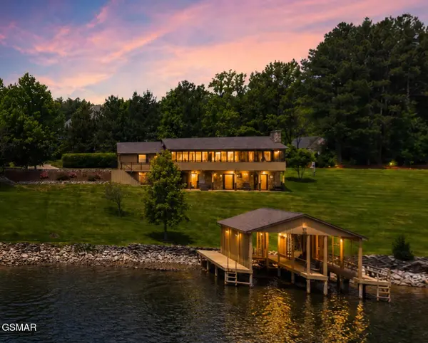 326 Chamberlain Cove Road, Kingston, TN 37763