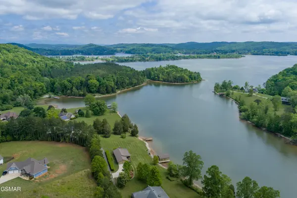 326 Chamberlain Cove Road, Kingston, TN 37763