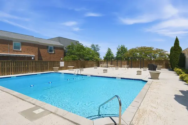 4500 Post Rd #4, Nashville, TN 37205