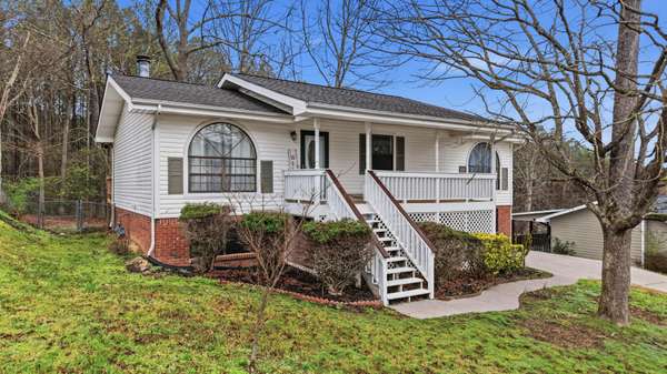 8231 Troubadour Way, Ooltewah, TN 37363
