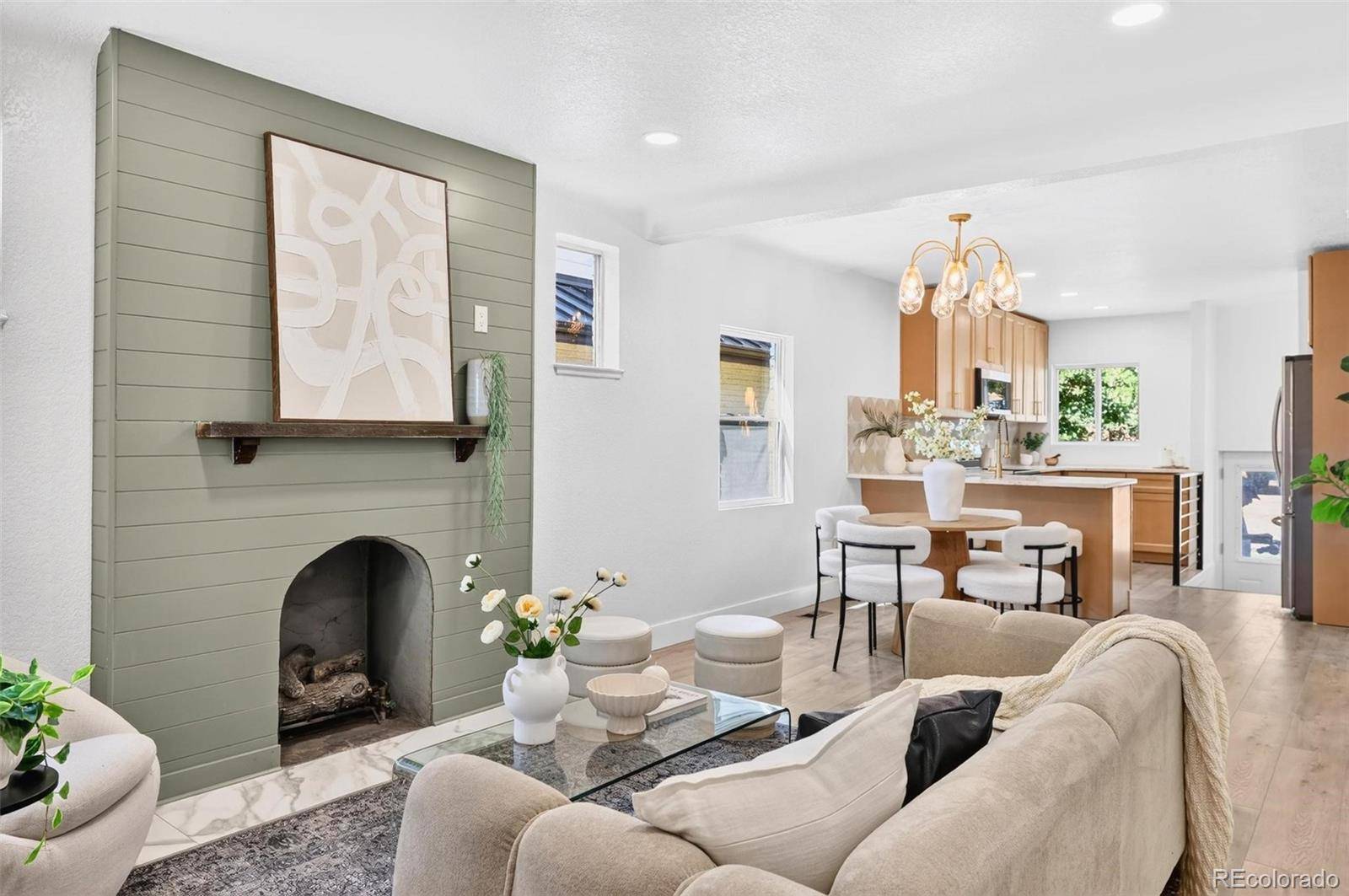 2661 N Glencoe ST, Denver, CO 80207