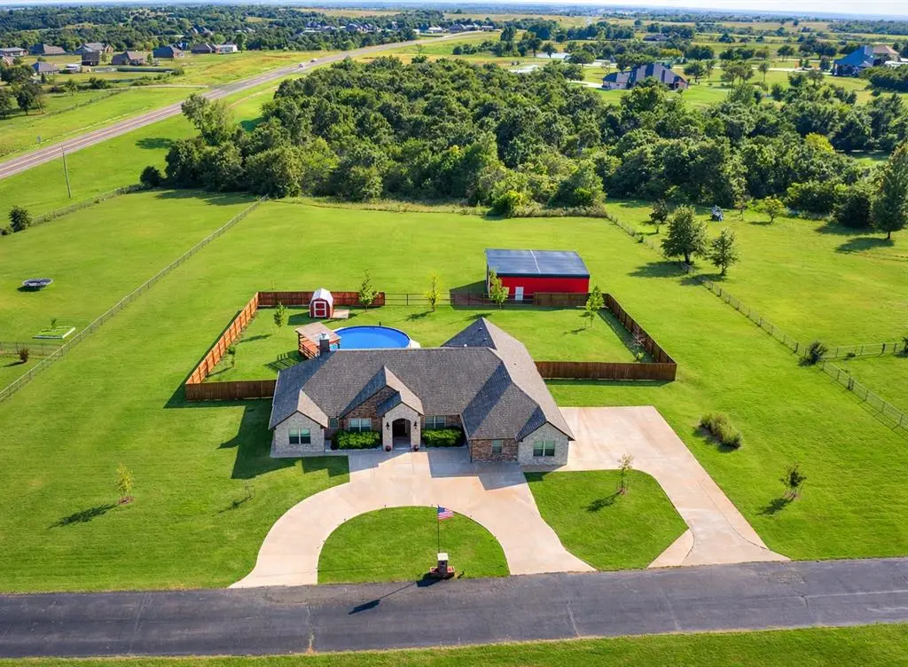 4210 Paradise DR, Blanchard, OK 73010