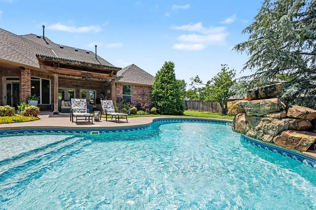 9200 Wheatland DR, Oklahoma City, OK 73169