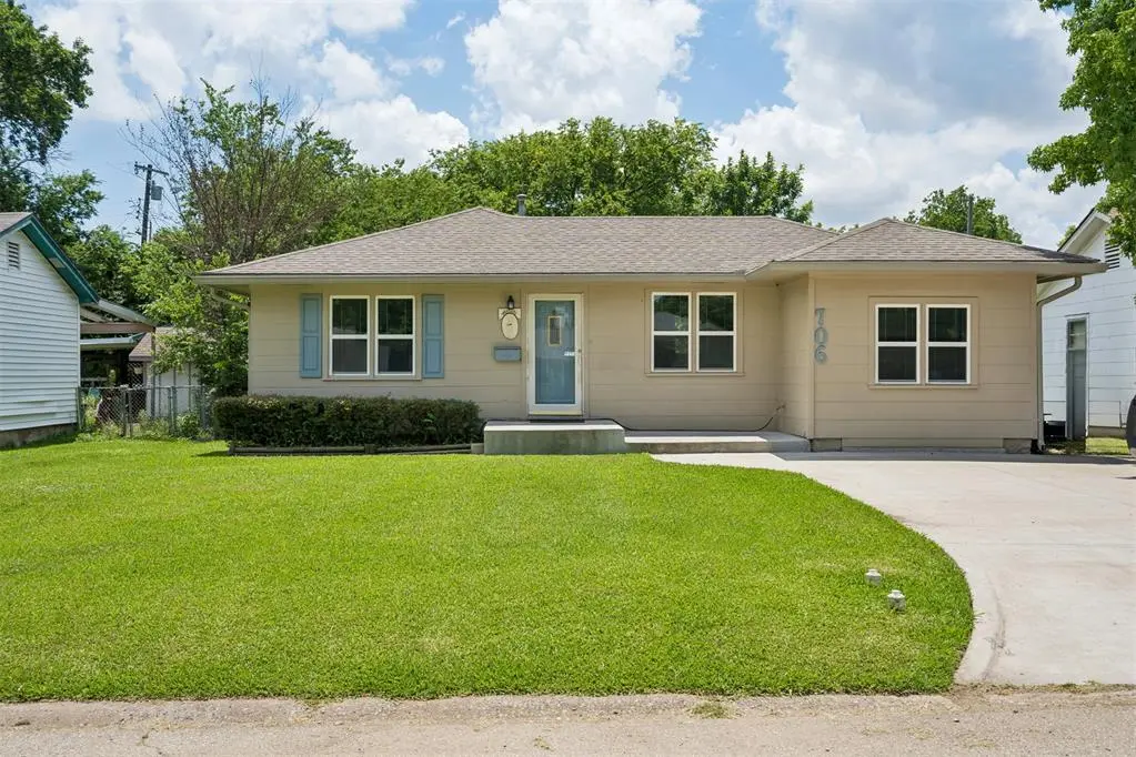 706 Elizabeth DR, Ardmore, OK 73401