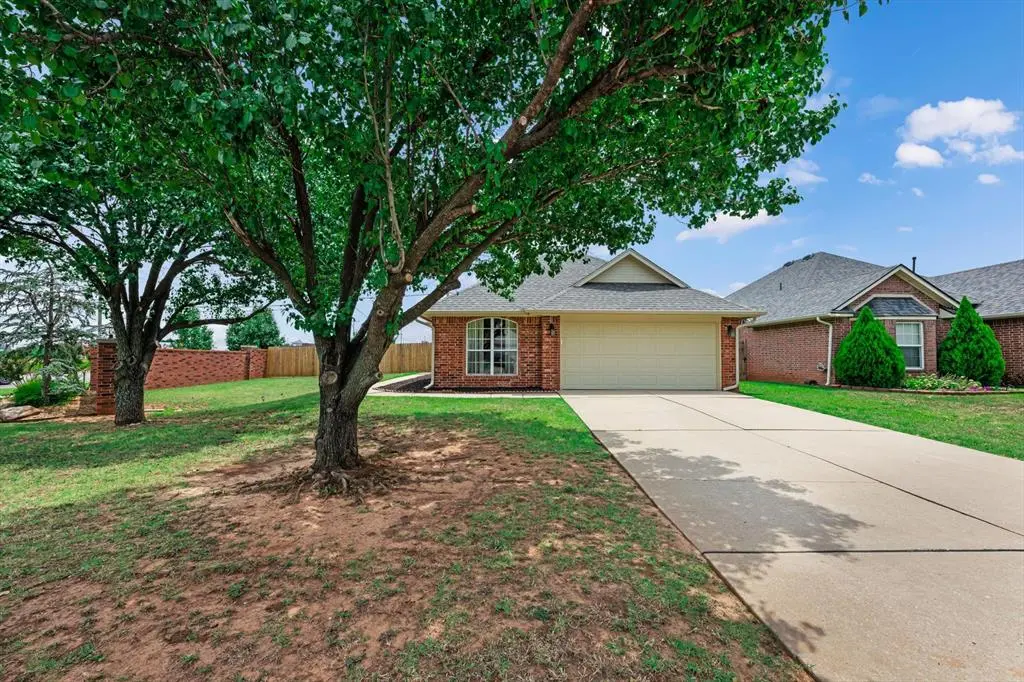 1100 NW 138th ST, Edmond, OK 73013
