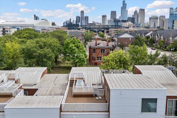 2640 John R ST, Detroit, MI 48201