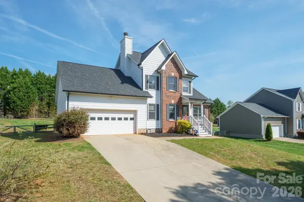 5406 Winding Oak DR, Hickory, NC 28602