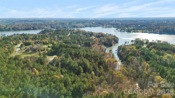 119 Wood Cove LN, Stony Point, NC 28678