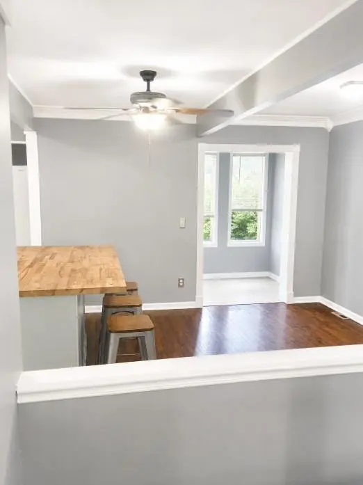 9721 Baltimore AVE, Kansas City, MO 64114