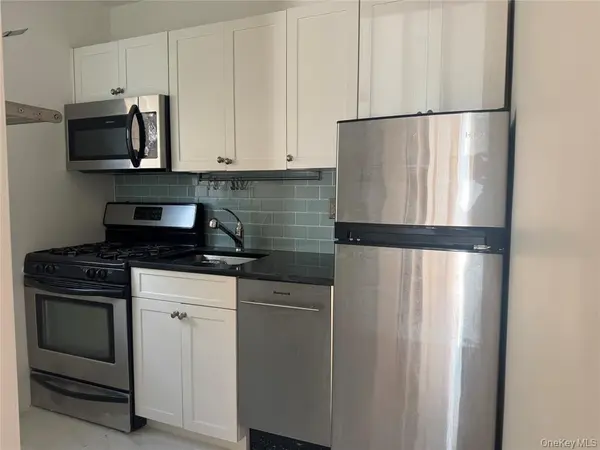 251 W Broadway #210, Long Beach, NY 11561