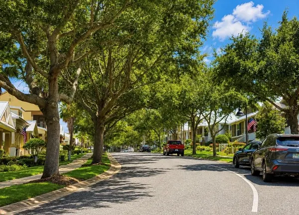 1925 APPALACHEE, Tavares, FL 32778