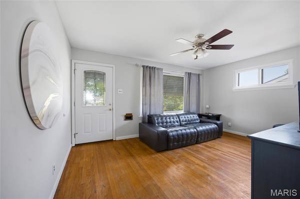 2520 Tamm AVE, St Louis, MO 63139