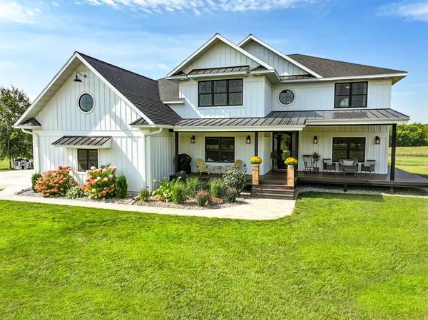 606 Venture LN NE, Alexandria, MN 56308