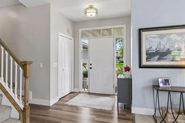 17437 Hazel CT, Lakeville, MN 55044