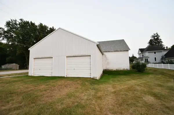 196 Mill ST, Zumbrota, MN 55992