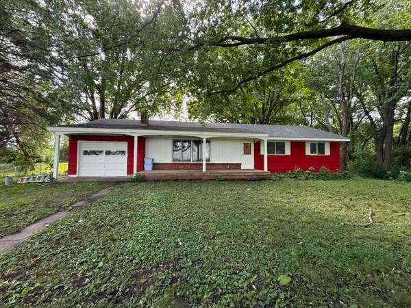 28855 Danbury AVE, Northfield, MN 55057