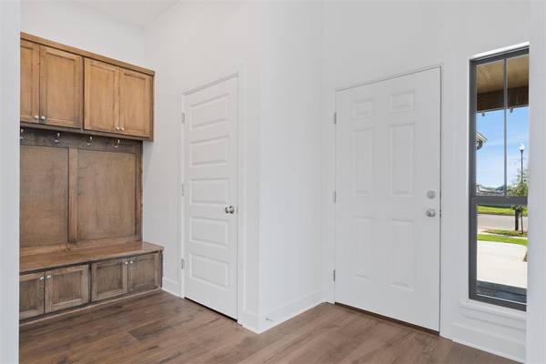 12825 NW 4th ST, Yukon, OK 73099