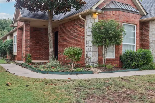 15020 Jefferson LN, Oklahoma City, OK 73134