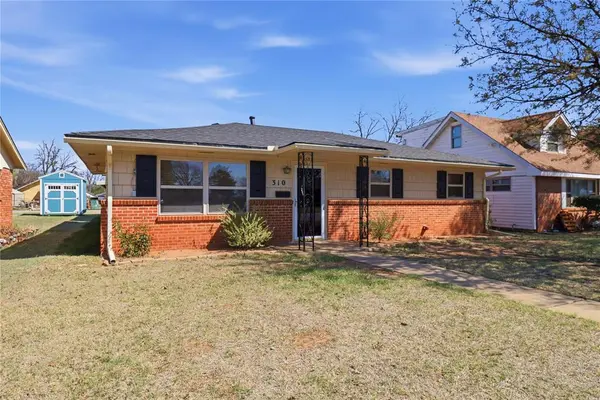 310 N Park RD, Hobart, OK 73651