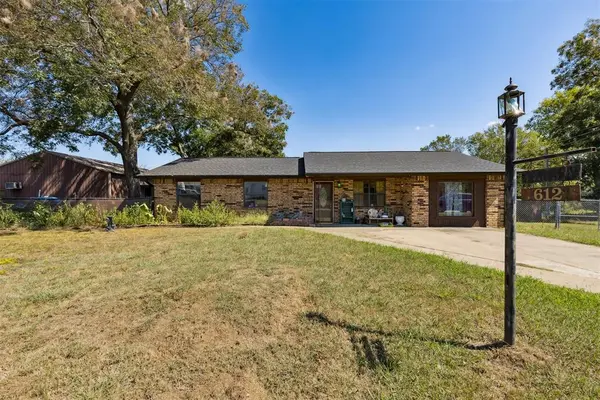612 NE 1st ST,  Henryetta,  OK 74437