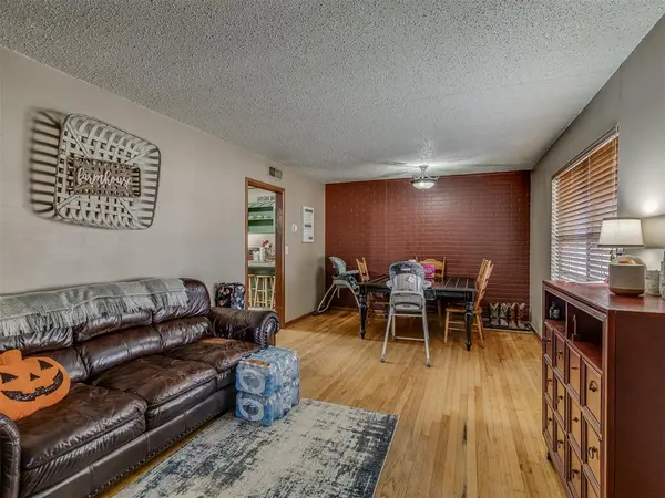 409 Olive BLVD, Lindsay, OK 73052