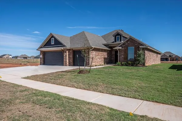 1182 Walnut Brook RD, Piedmont, OK 73078