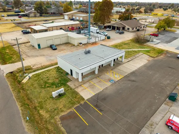 3009 S Epperly DR #A, Del City, OK 73115