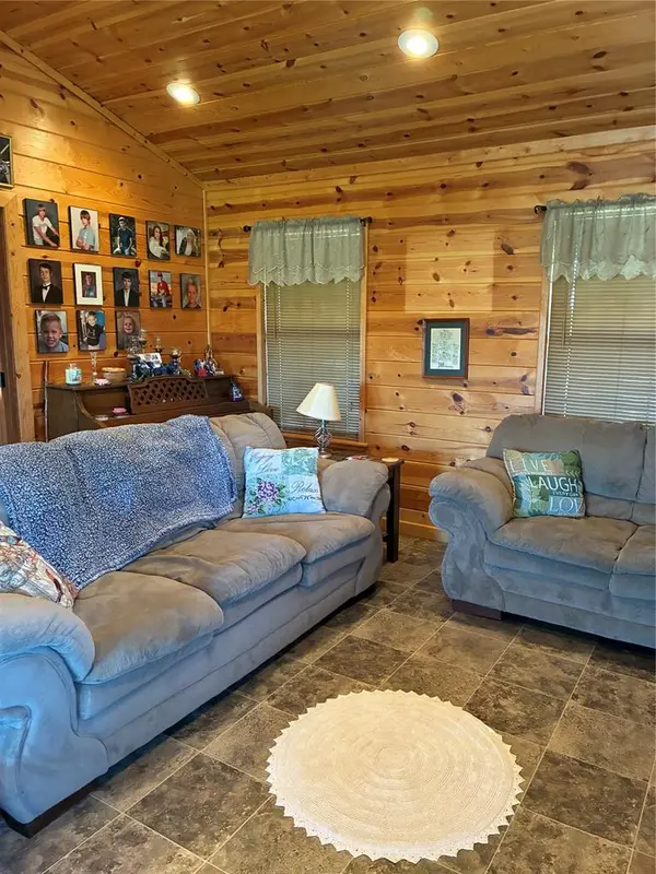 56235 Weyerhauser RD, Bethel, OK 74724