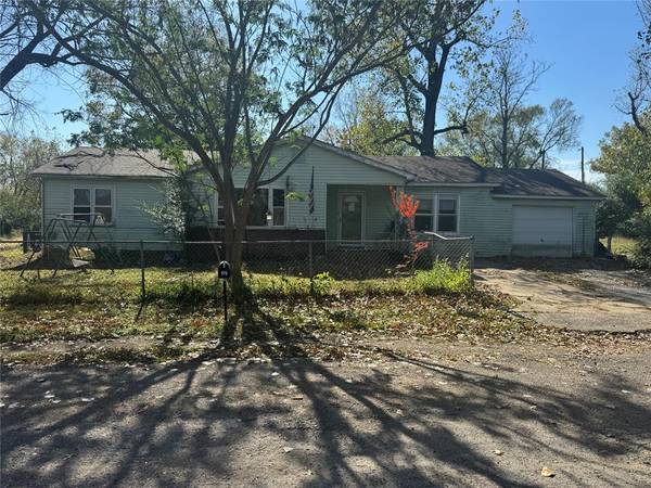 615 Marietta ST, Muskogee, OK 74401