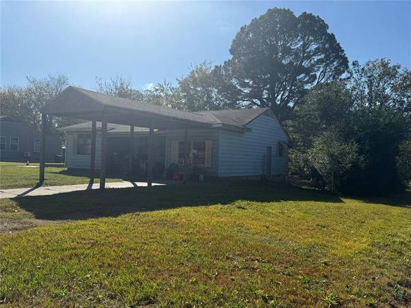 1313 Fremont ST, Muskogee, OK 74401