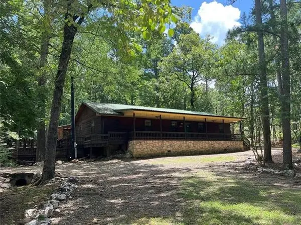 150 Mahi RD, Hochatown, OK 74728
