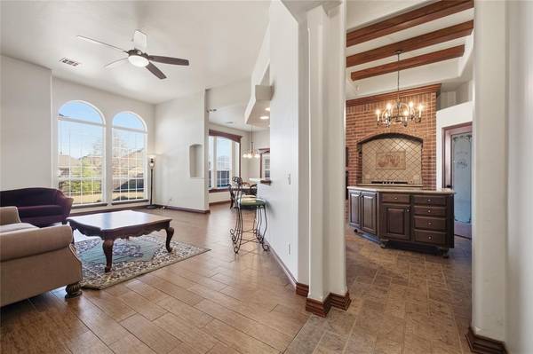 9125 SW 28th ST, Oklahoma City, OK 73128