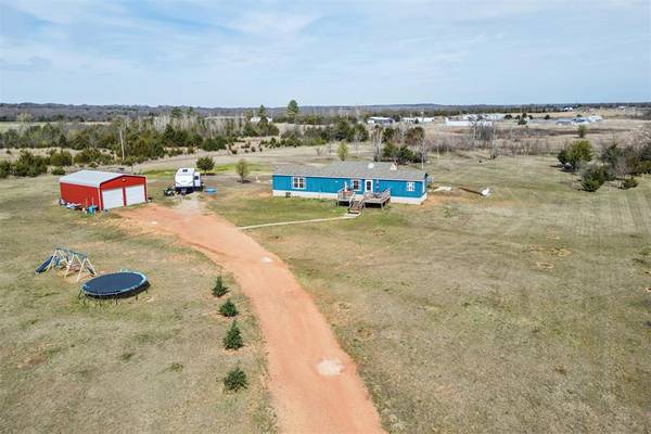 49132 E 1290 RD,  Maud,  OK 74854